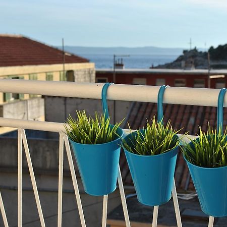 Apartment Optimist Makarska Bagian luar foto
