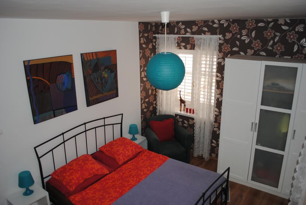 Apartment Optimist Makarska Ruang foto