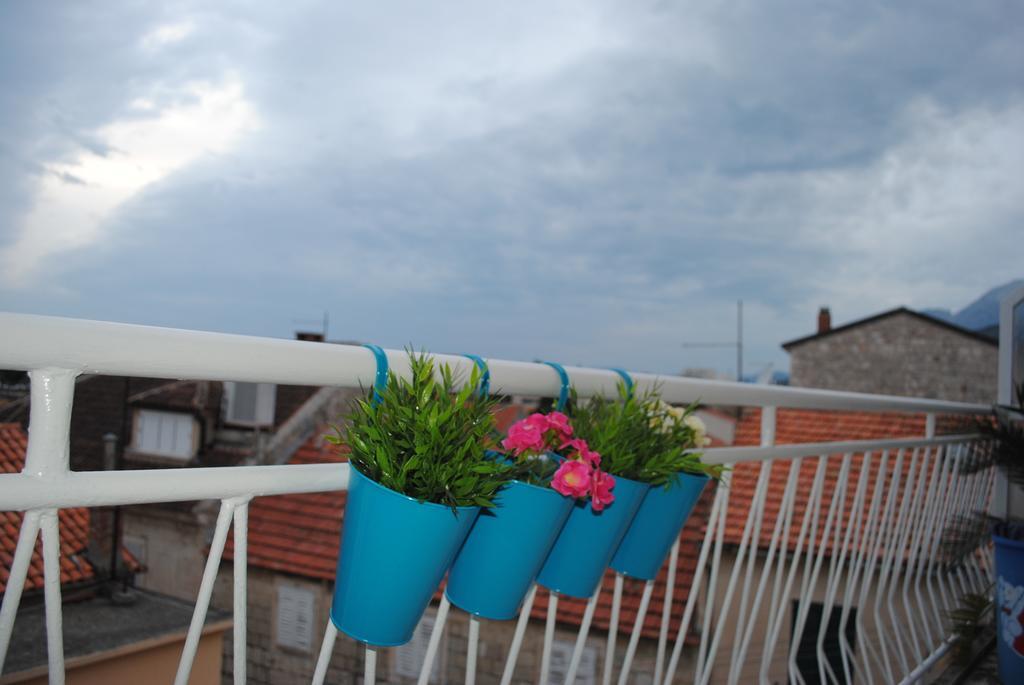 Apartment Optimist Makarska Ruang foto