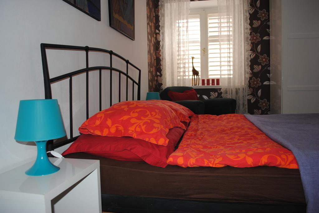 Apartment Optimist Makarska Ruang foto