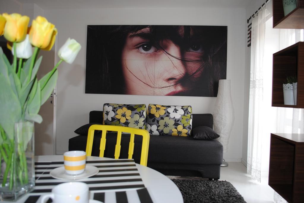 Apartment Optimist Makarska Ruang foto