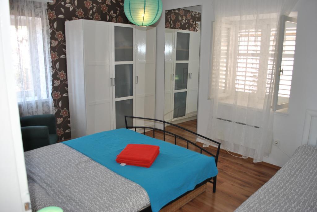 Apartment Optimist Makarska Bagian luar foto